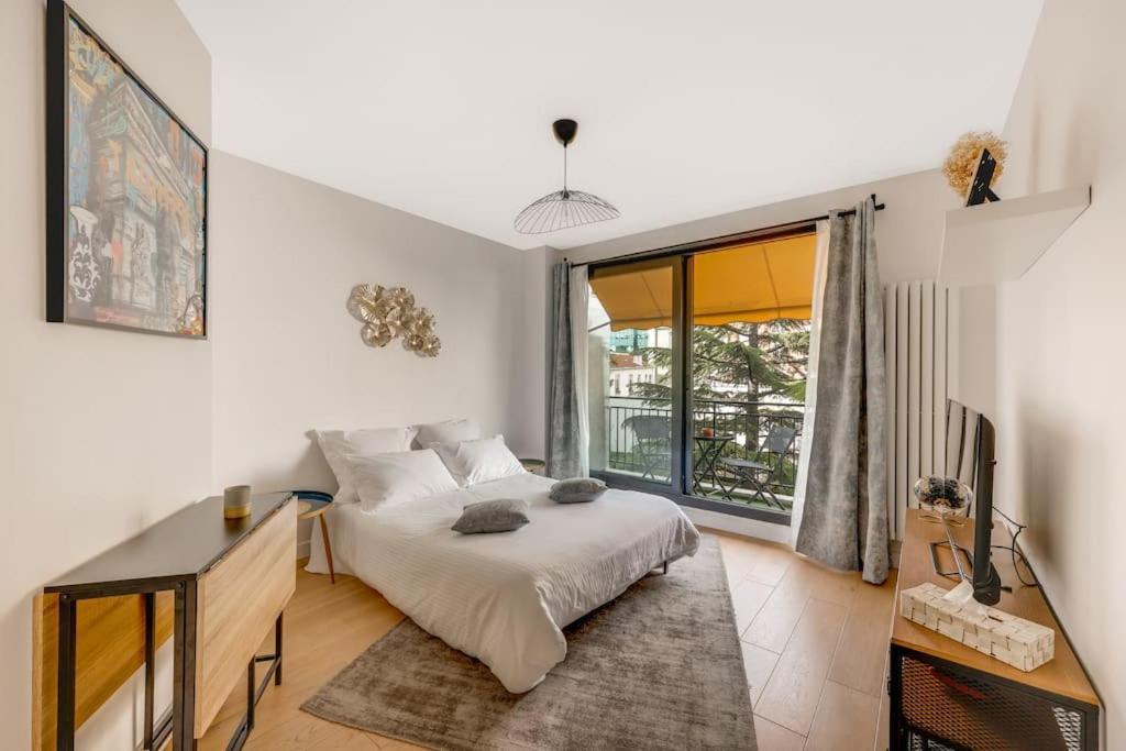 Espace Champerret - 1 Bedroom 4 People Левалуа-Пере Экстерьер фото